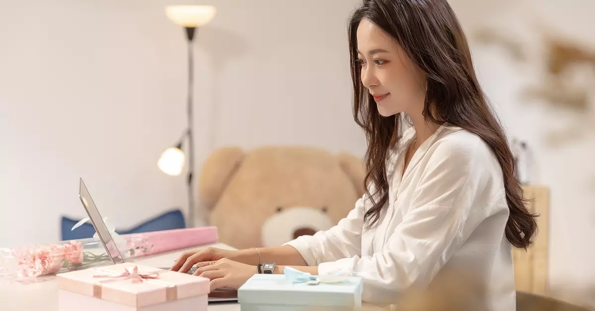 24/7 and Industry-Specific